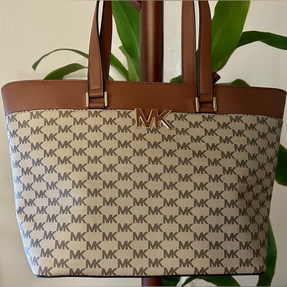 Michael Kors MK Florence Tote Satchel Bag Purse | Top Zip Zipper | TAG ON - Picture 2 of 5